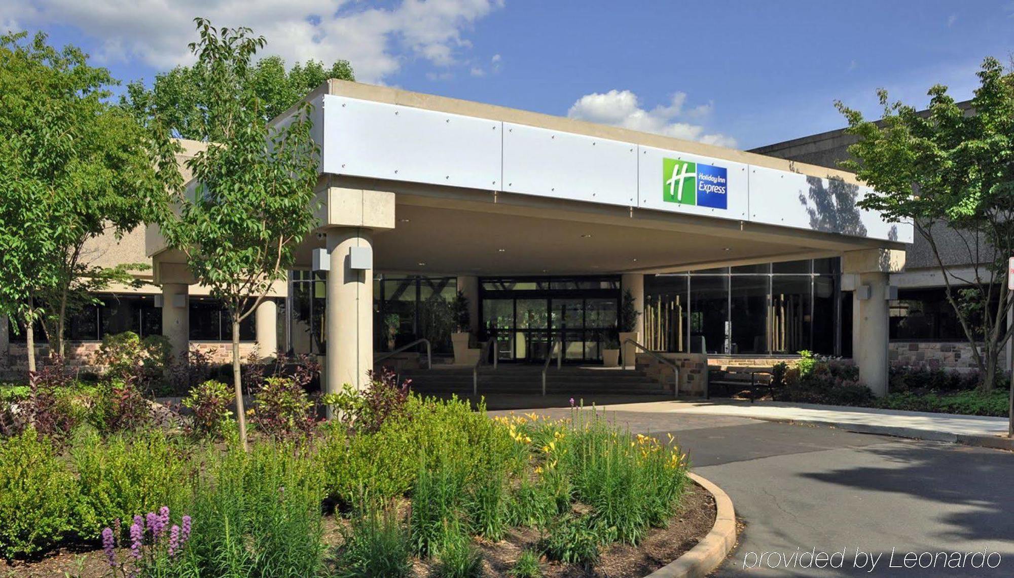 Holiday Inn Express Princeton Southeast By Ihg Plainsboro Exterior photo